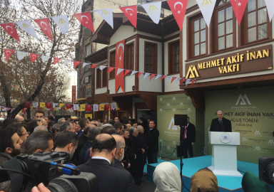 Başbakan Yıldırım'a Abdullah Gül'ün eleştirisi soruldu