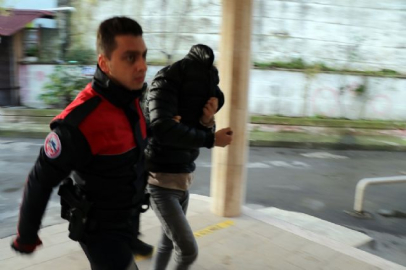 Sigorta yapıyoruz deyip 40 kişiyi dolandırdılar