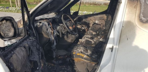 E-5'te araç alev alev yandı