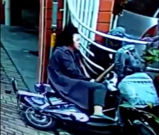 Çite girdi: Olay yerinde can verdi!