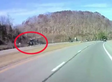 Helikopter otoyola indi