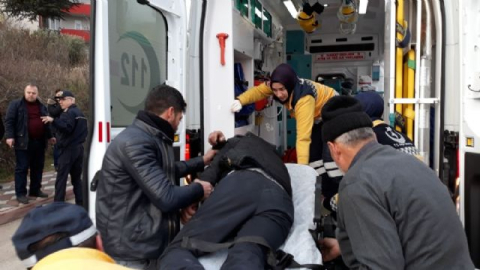 Kız arkadaşının gözü önünde kafasına sıkan şahıs öldü