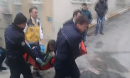 Babasının silahıyla oynayan genç kız kendini vurdu