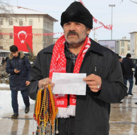 Bu milletin sırtı işte bu yüzden yere gelmez