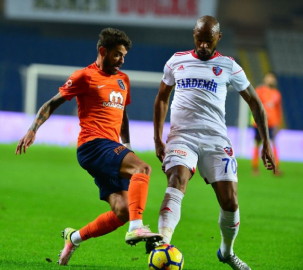 Başakşehir liderliği farklı devraldı