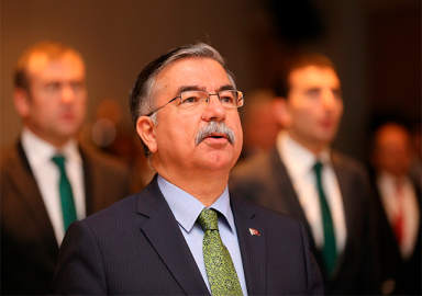 Şubat'ta 20 bine ek olarak 5 bin öğretmen daha atanacak