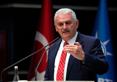 Başbakan Yıldırım: Güvendiğiniz dağlara kar yağması yakındır