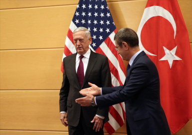 Canikli, ABD'li mevkidaşı Mattis'le görüştü