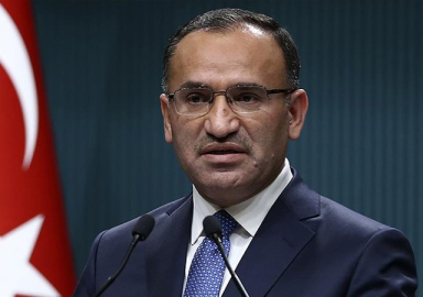 Bozdağ: ABD Türkiye'yi oyalamaktan vazgeçmeli