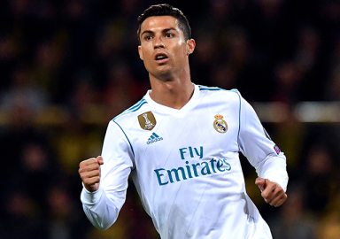 Futbol tarihinde bir ilki Ronaldo başardı