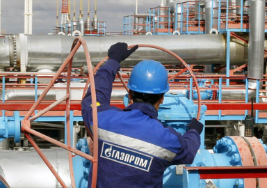 Gazprom, Türk Akımı'nın yarısına yakınını döşedi
