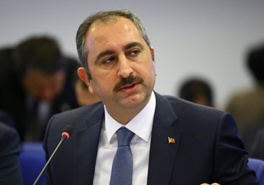 Adalet Bakanı Gül: Çocuklara cinsel istismarda kimyasal hadım gündeme gelebilir