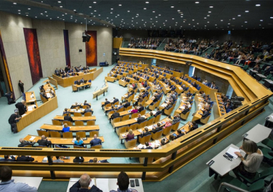 Hollanda sözde Ermeni soykırımını tanıdı