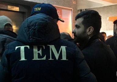 Burak Akın hakkında zorla getirme kararı