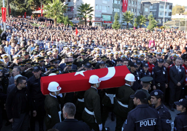 TSK: 8 asker şehit oldu, 13 asker yaralandı