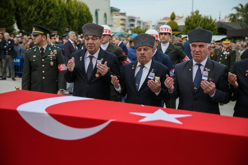 aa4ee303-8340-4cba-8199-cd7da0bcb0f7