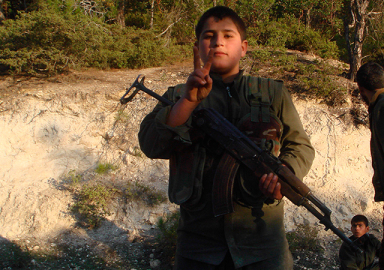 Hafıza kartlarından YPG/PKK'nın 'çocuk savaşçıları' çıktı