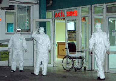 Teşhis edilemeyen hastalık! 2 haftada 30 kişi öldü