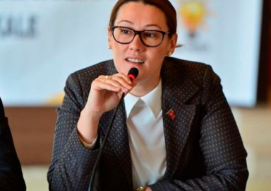 AK Parti Çanakkale il başkanı Yeşim Karadağ istifa etti!