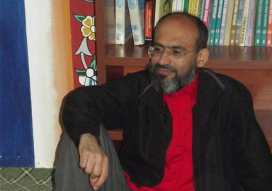 'Eşofmanlı kız öğrenciler tahrik eder' diyen öğretmen ihraç edildi