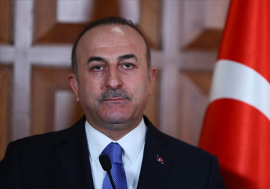 Çavuşoğlu: Suriye ile sahadaki belirli konularda istihbari temas olabilir
