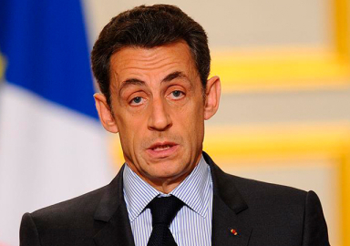 Fransa eski Cumhurbaşkanı Sarkozy gözaltında