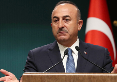 Çavuşoğlu: Afrin'deki siviller çok mutlu, ABD neden rahatsız?