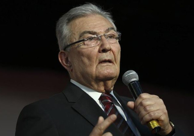 Almanya'da tedavi gören Deniz Baykal, Türkiye'ye döndü