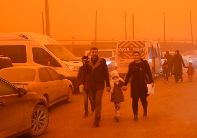 Meteorolojiden kuvvetli rüzgar ve toz taşınımı uyarısı