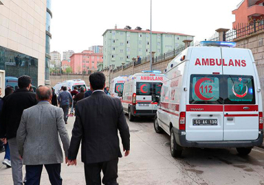 Siirt'te 6 güvenlik korucusu şehit oldu