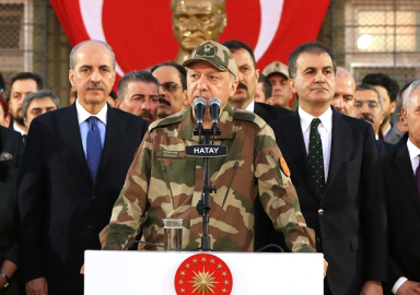 Cumhurbaşkanı Erdoğan kamuflaj giydi