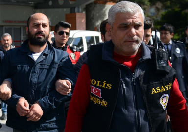 Eskişehir Osmangazi Üniversitesi'nde 4 kişiyi öldüren Bayar tutuklandı