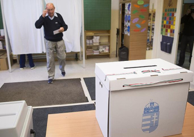 Macaristan genel seçim için sandık başında