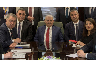 Başbakan Yıldırım: Sandıkta herkes boyunun ölçüsünü alır