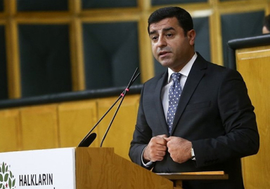 Demirtaş'tan hendek ve barikat özeleştirisi: Yanıldım