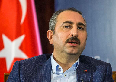 Adalet bakanı Gül'den Yunanistan’a mektup