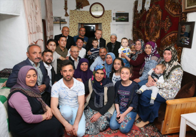 Cumhurbaşkanı Erdoğan orucunu yer sofrasında açtı