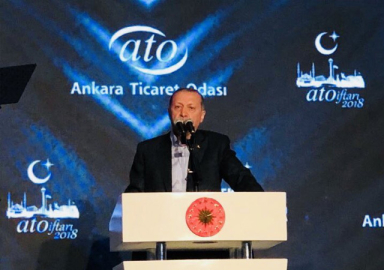 Erdoğan: Türkiye'nin ekonomi performansı dünya çapında bir efsanedir