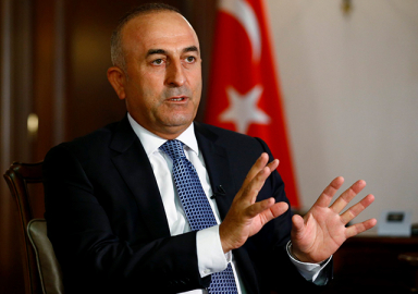 Dışişleri Bakanı Çavuşoğlu: YPG'yi bölgeden çıkartacağız