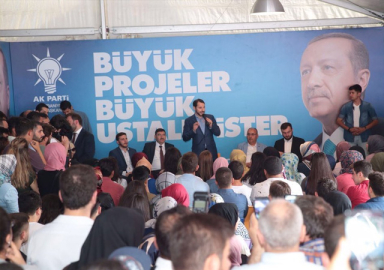 'Bir deneyelim bakalım, sıkıldık' diyorlar, kimden, neyden sıkıldın? Büyümekten mi sıkıldın?