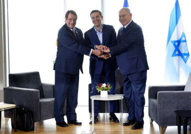 3 ülke askeri işbirliği için toplanıyor