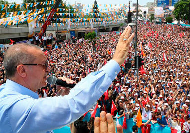 Erdoğan'dan İnce'ye: Dünyadan haberin yok, üniversite zaten ücretsiz