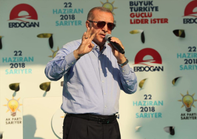 Erdoğan: Ben taksicilerimi ezdirmem