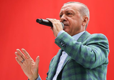 Seçim öncesi son miting: Rabbim yarın zafer nasip etsin!