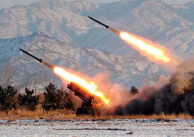 Reuters duyurdu: İran füzeleri konuşlandırdı!