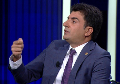 CHP'nin af teklifi! 1 gün kitap okuyana 4 gün indirim...