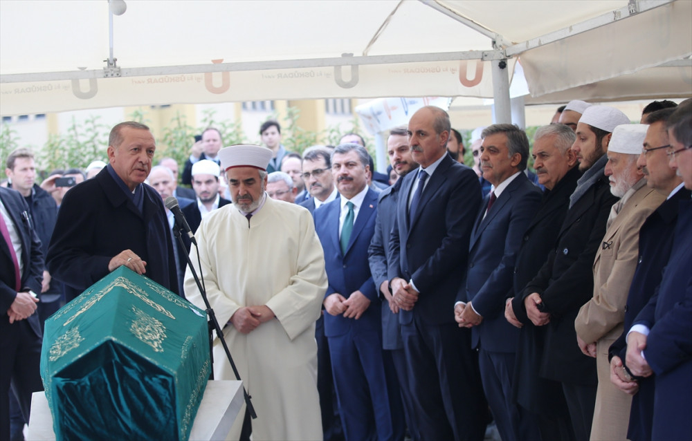 1916872_16_1541514626do9D9