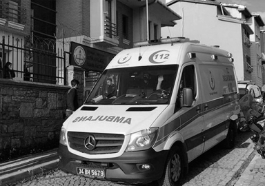 Üsküdar'da veli öğretmeni vurdu