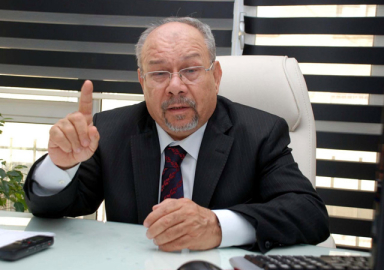 İzmir’de ünlü doktor Salih Mertan intihar etti