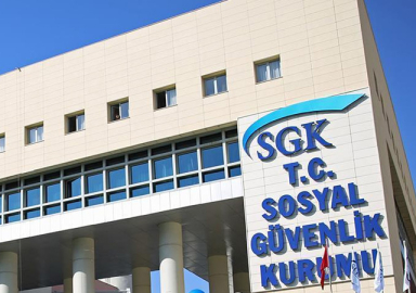 Mahkemeden hem anne hem babadan yetim aylığına onay